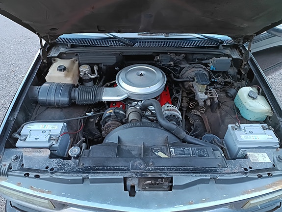 Chevrolet C2500 7 of 9