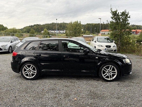 Audi A3 5 of 17