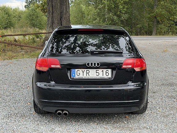 Audi A3 8 of 17