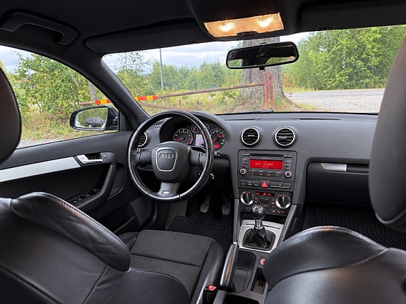 Audi A3 9 of 17