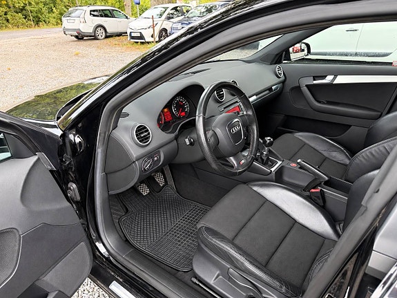Audi A3 10 of 17