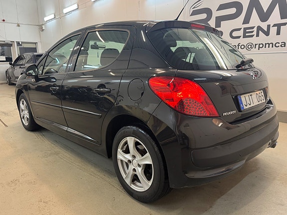 Peugeot 207 6 of 19