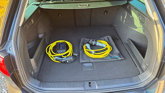 Volkswagen Passat 23 of 25