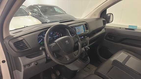 Peugeot Expert 9 of 19