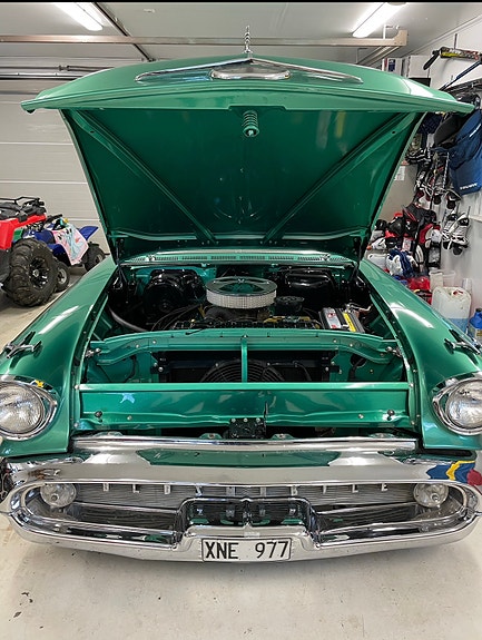 Oldsmobile 88 11 of 13