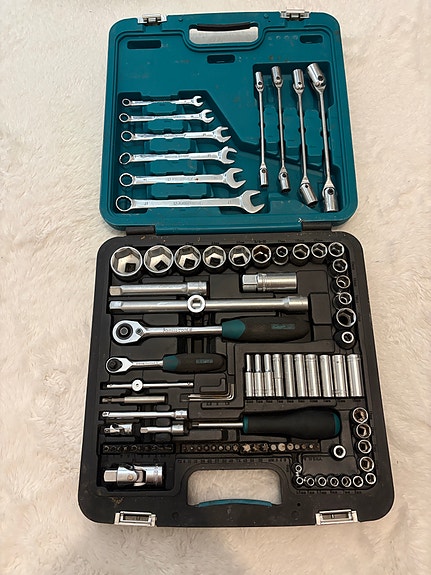 Product image 1 of 2