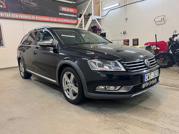 Volkswagen Passat Alltrack 2 of 29