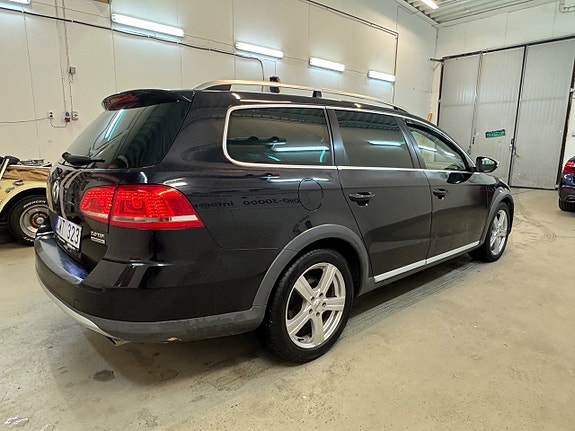 Volkswagen Passat Alltrack 7 of 29