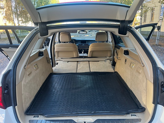 BMW 520d 28 of 30
