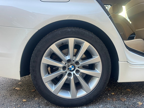 BMW 520d 12 of 30