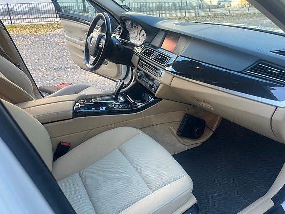 BMW 520d 17 of 30