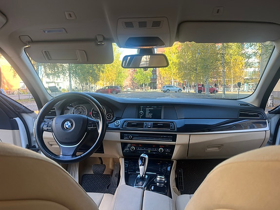 BMW 520d 15 of 30