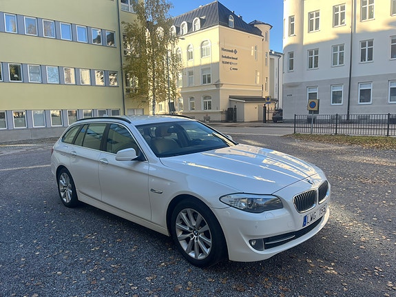 BMW 520d 8 of 30