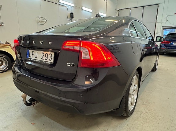 Volvo S60 8 of 24