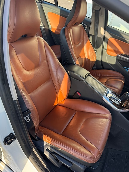 Volvo S60 8 of 10