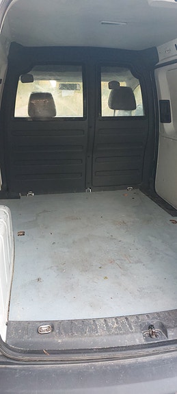 Volkswagen Caddy 8 of 8