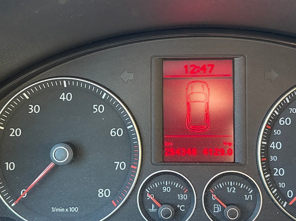 Volkswagen Golf V 6 of 8