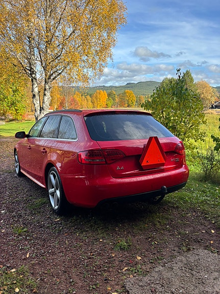 Audi A4 2 of 7