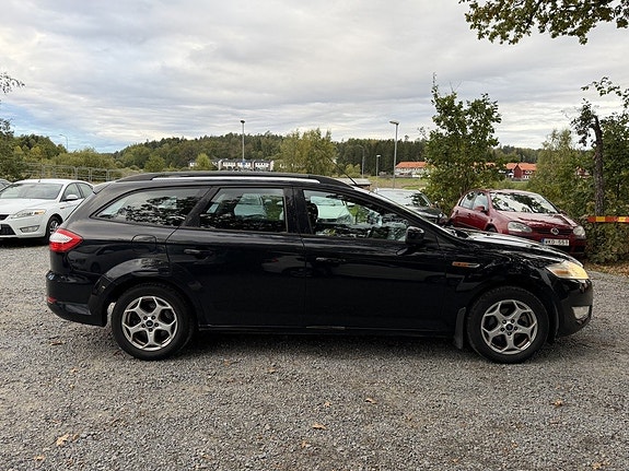 Ford Mondeo 8 of 18