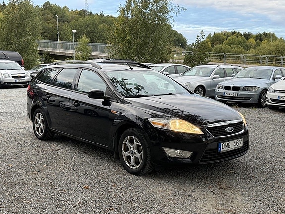 Ford Mondeo 2 of 18