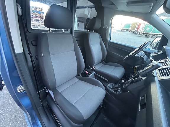 Volkswagen Caddy 7 of 10