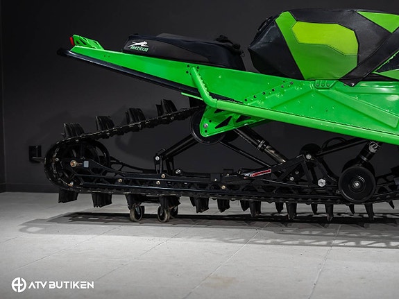 Arctic Cat M8000 Hardcore 8 of 12