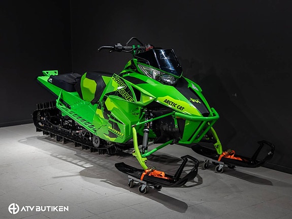 Arctic Cat M8000 Hardcore