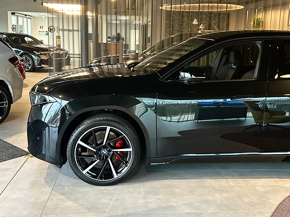 BMW iX3 2 of 13