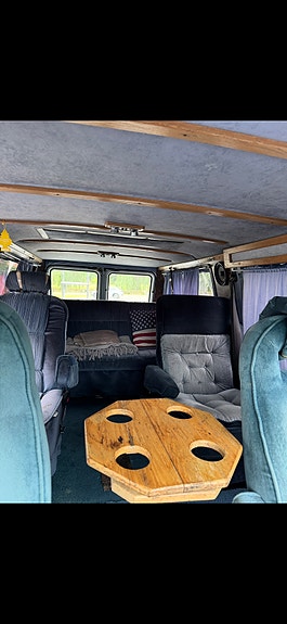 Chevrolet G20 7 of 8