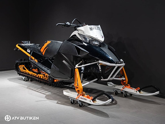 Arctic Cat M8000
