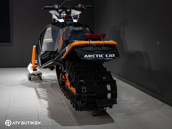 Arctic Cat M8000 6 of 12