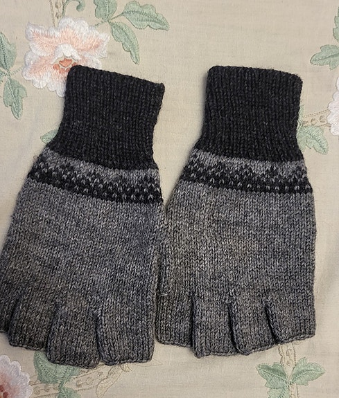 Product image 1 of 2