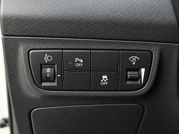 Hyundai Veloster 19 of 21