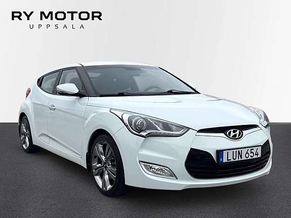 Hyundai Veloster 6 of 21