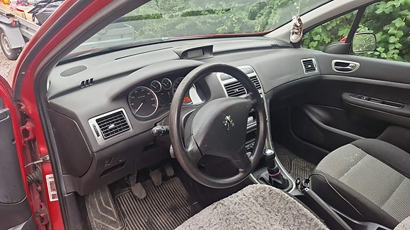 Peugeot 307 5 of 5