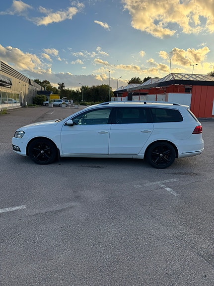 Volkswagen Passat 7 of 10