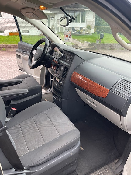 Chrysler Grand Voyager 6 of 10