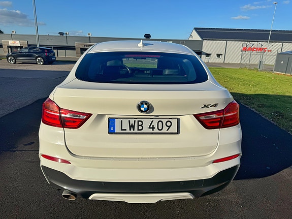 BMW X4 16 of 28