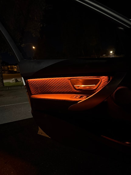 BMW 320d 19 of 24
