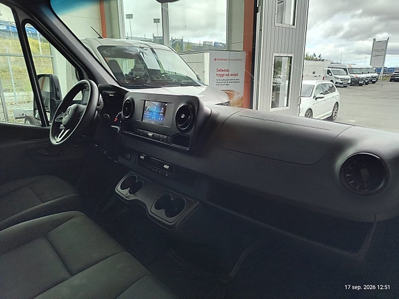 Mercedes-Benz Sprinter 316 10 of 14
