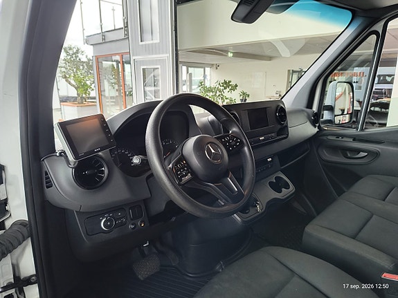 Mercedes-Benz Sprinter 316 13 of 14