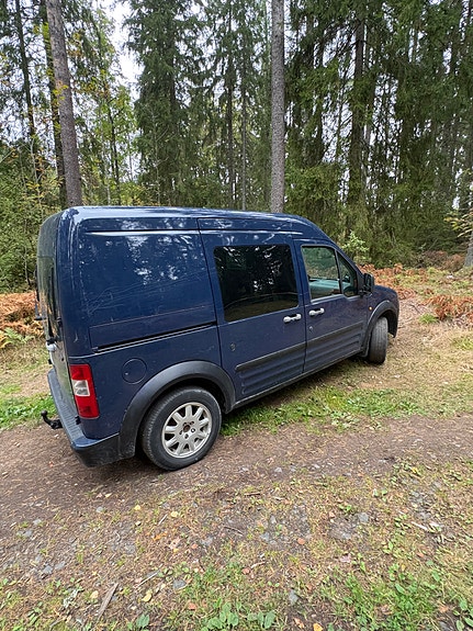 Ford Transit Connect 6 of 6