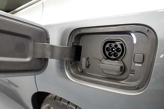 Polestar 4 19 of 21