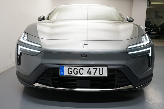 Polestar 4 18 of 21