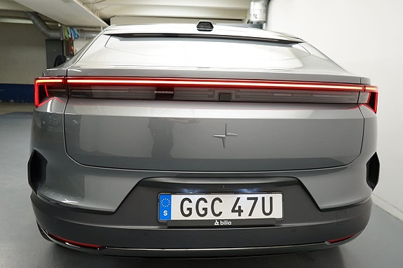 Polestar 4 17 of 21