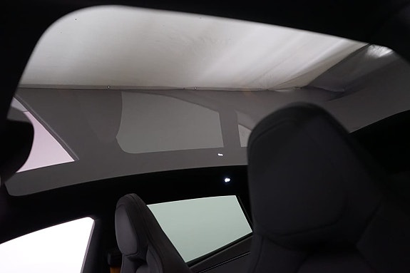 Polestar 4 16 of 21