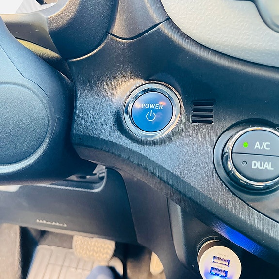 Toyota Yaris 8 of 10