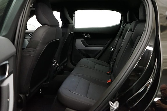Polestar 2 7 of 17