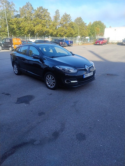 Renault Megane 2 of 8