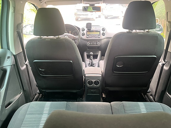 Volkswagen Tiguan 14 of 19